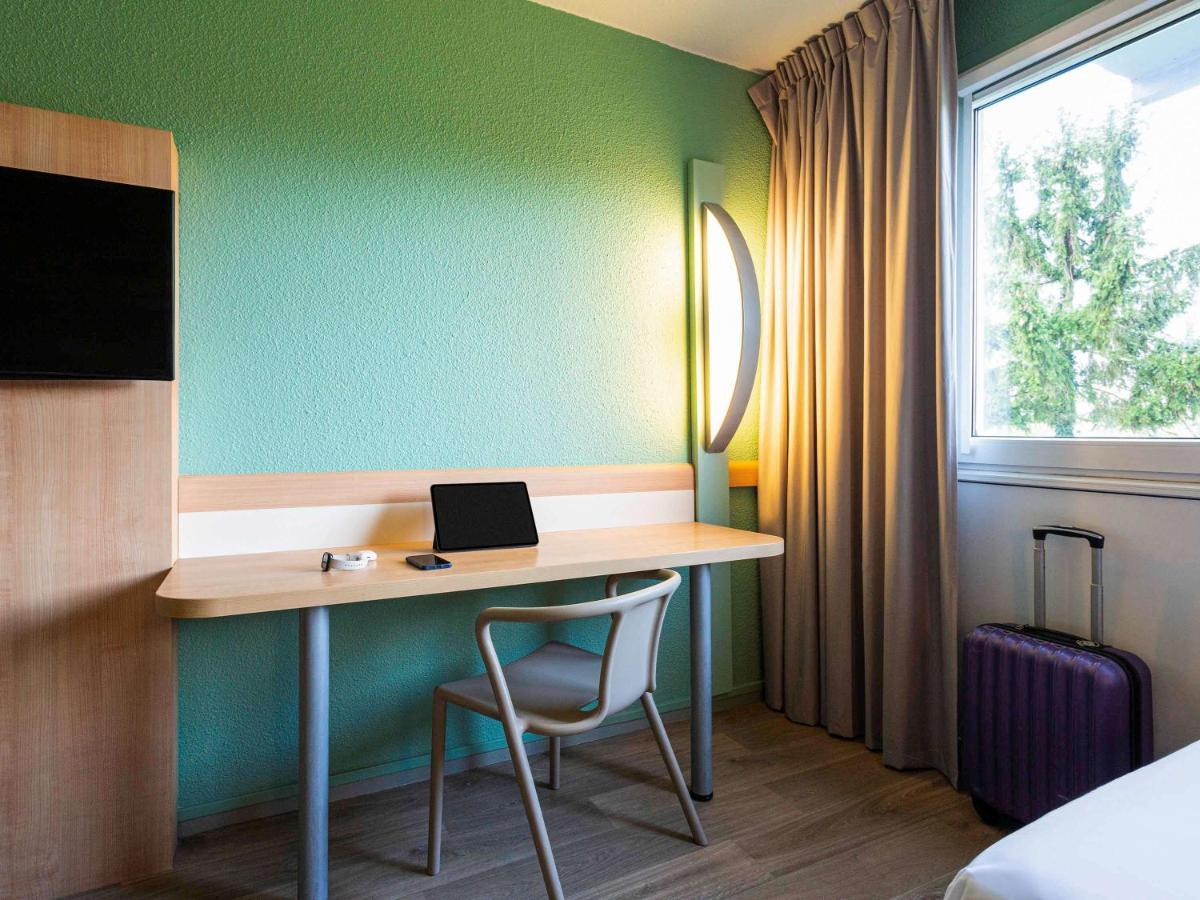 Ibis Budget Angouleme Nord Hotel Champniers  Exterior foto